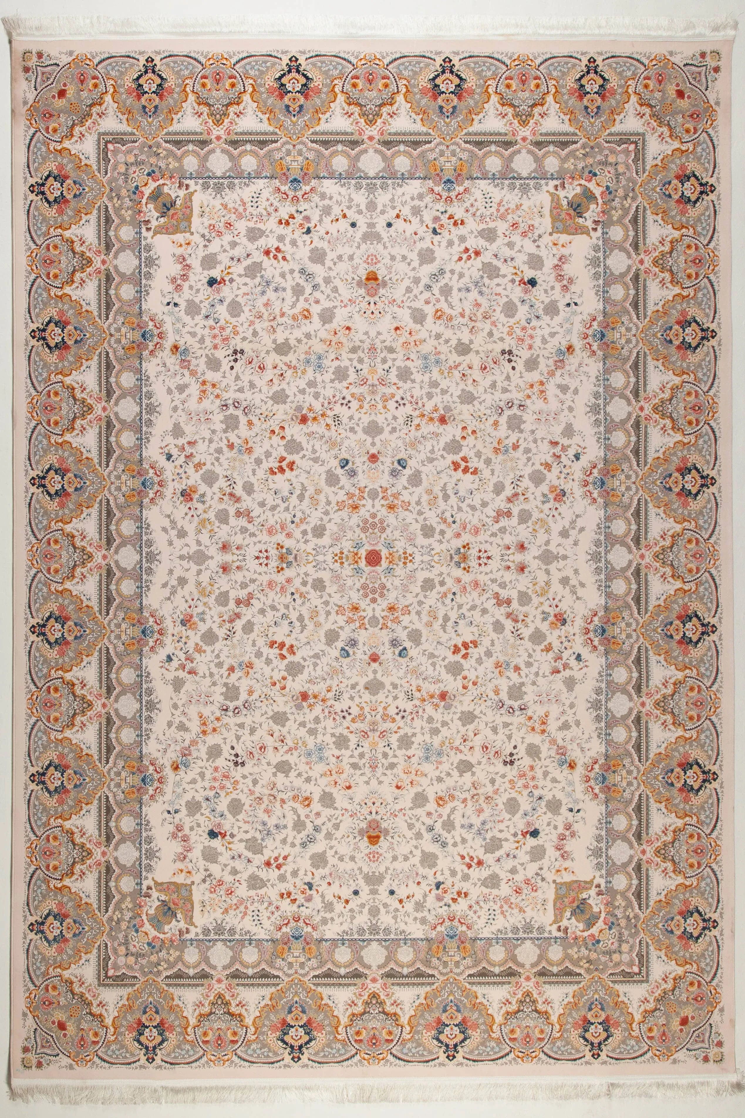 Zennova Carpet : BAGHJAN Color CREAM : Classic Machine Made - Zennova Carpet