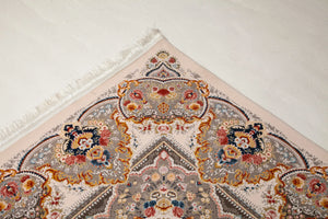 Zennova Carpet : BAGHJAN Color CREAM : Classic Machine Made - Zennova Carpet